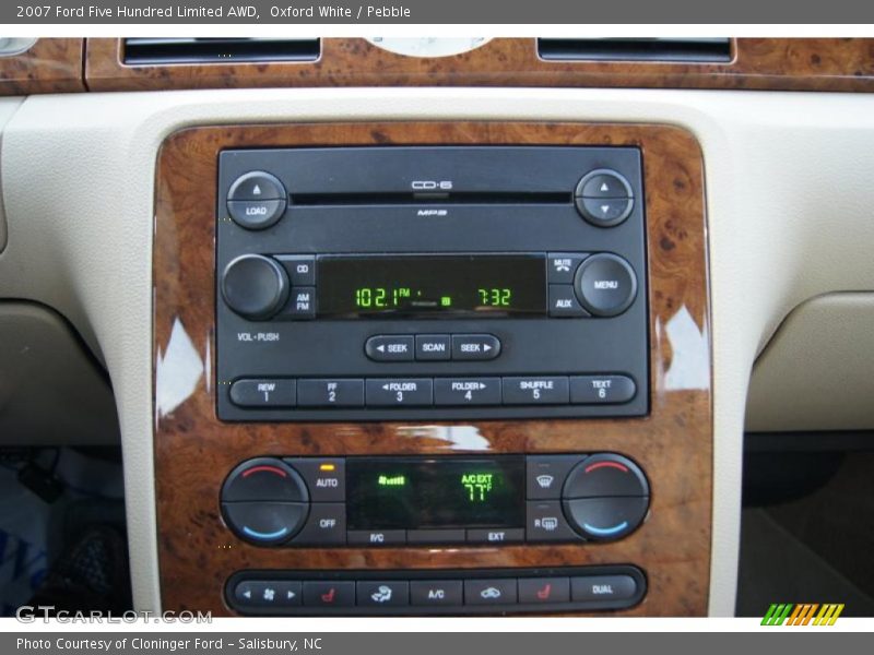 Controls of 2007 Five Hundred Limited AWD
