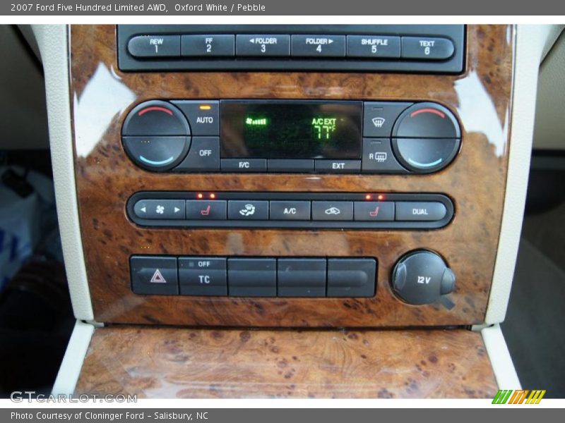 Controls of 2007 Five Hundred Limited AWD