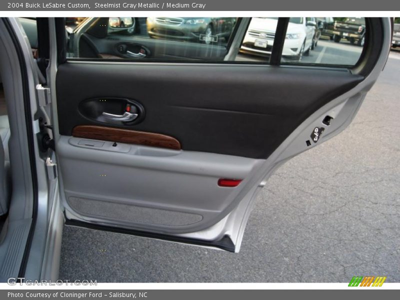 Steelmist Gray Metallic / Medium Gray 2004 Buick LeSabre Custom