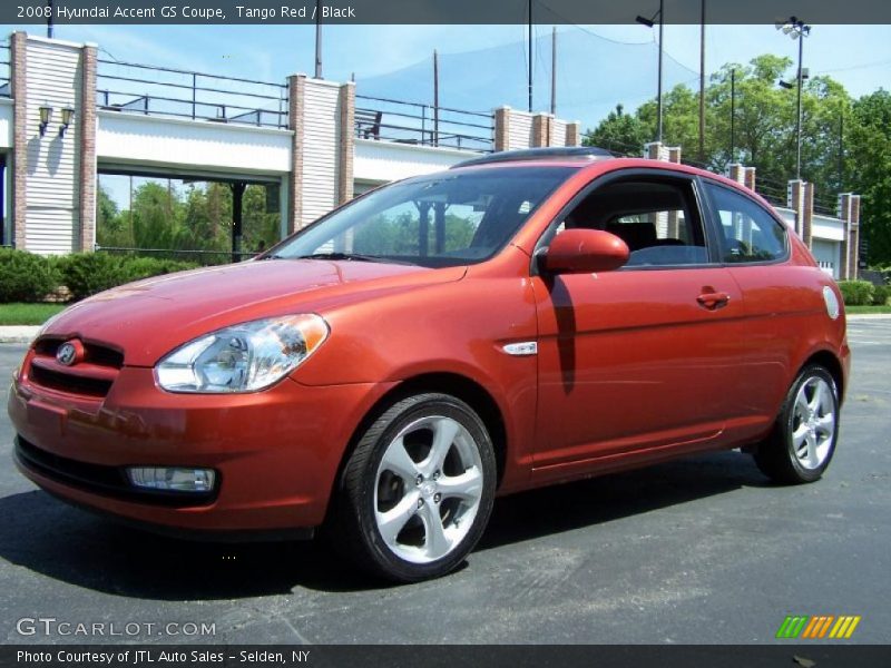 Front 3/4 View of 2008 Accent GS Coupe