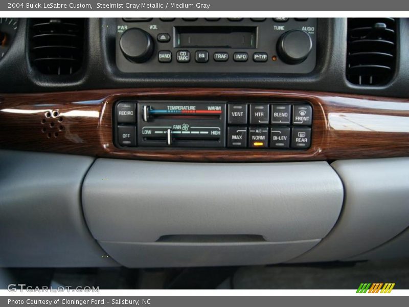 Steelmist Gray Metallic / Medium Gray 2004 Buick LeSabre Custom