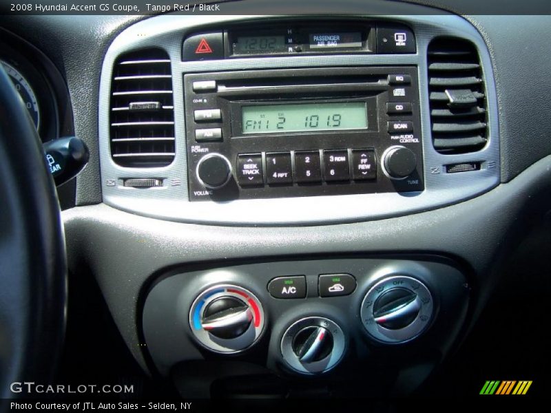 Controls of 2008 Accent GS Coupe