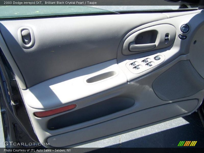 Brilliant Black Crystal Pearl / Taupe 2003 Dodge Intrepid SXT