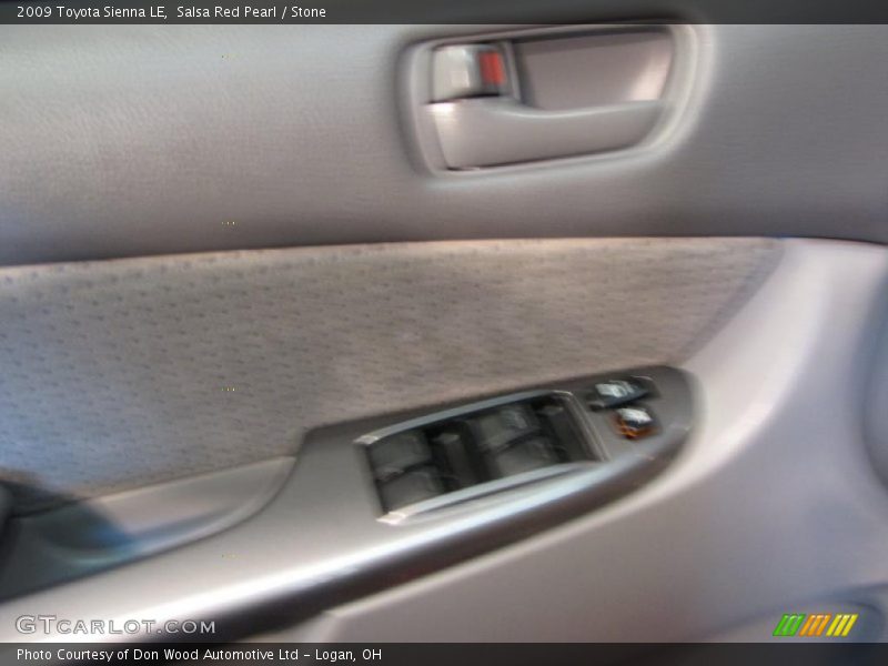 Salsa Red Pearl / Stone 2009 Toyota Sienna LE