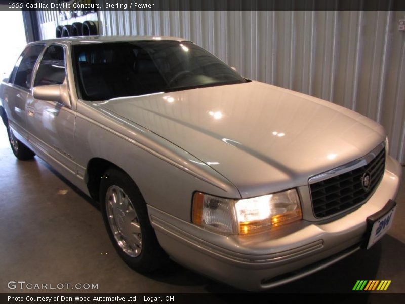 Sterling / Pewter 1999 Cadillac DeVille Concours