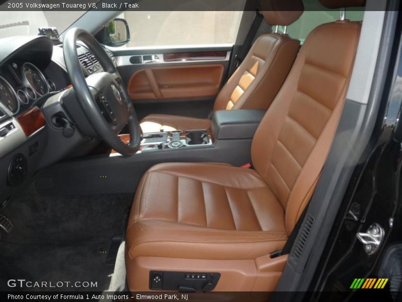 Black / Teak 2005 Volkswagen Touareg V8