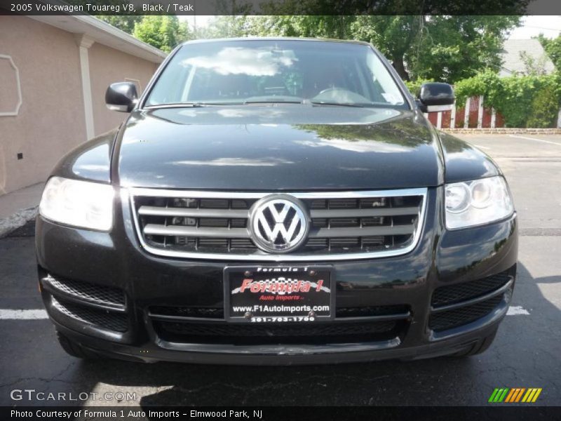 Black / Teak 2005 Volkswagen Touareg V8