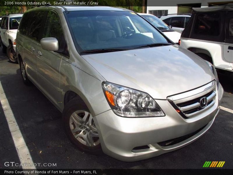 Silver Pearl Metallic / Gray 2006 Honda Odyssey EX-L