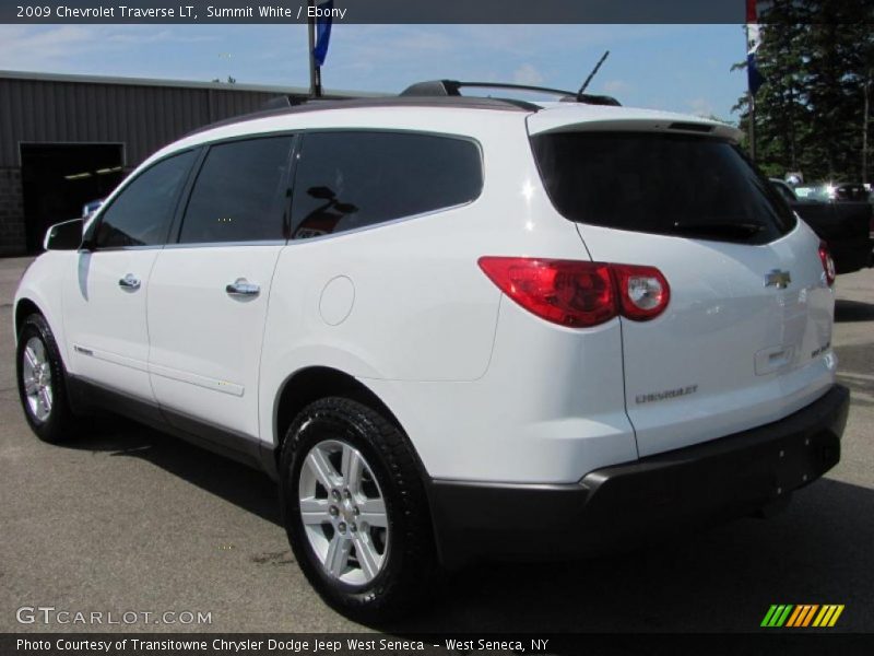 Summit White / Ebony 2009 Chevrolet Traverse LT