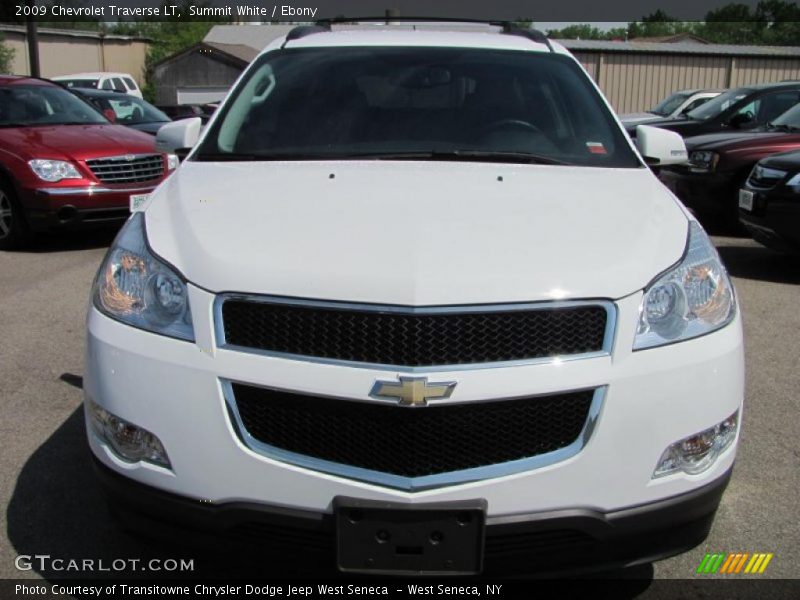 Summit White / Ebony 2009 Chevrolet Traverse LT