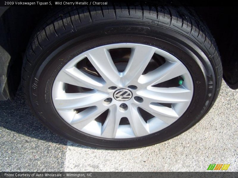 Wild Cherry Metallic / Charcoal 2009 Volkswagen Tiguan S