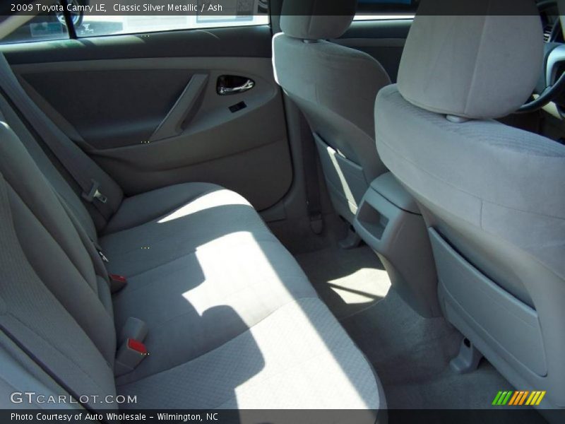 Classic Silver Metallic / Ash 2009 Toyota Camry LE