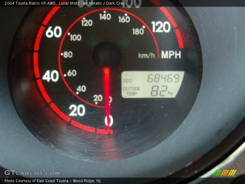Lunar Mist Silver Metallic / Dark Gray 2004 Toyota Matrix XR AWD