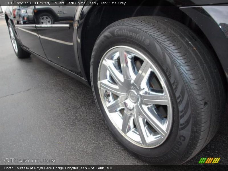 Brilliant Black Crystal Pearl / Dark Slate Gray 2010 Chrysler 300 Limited