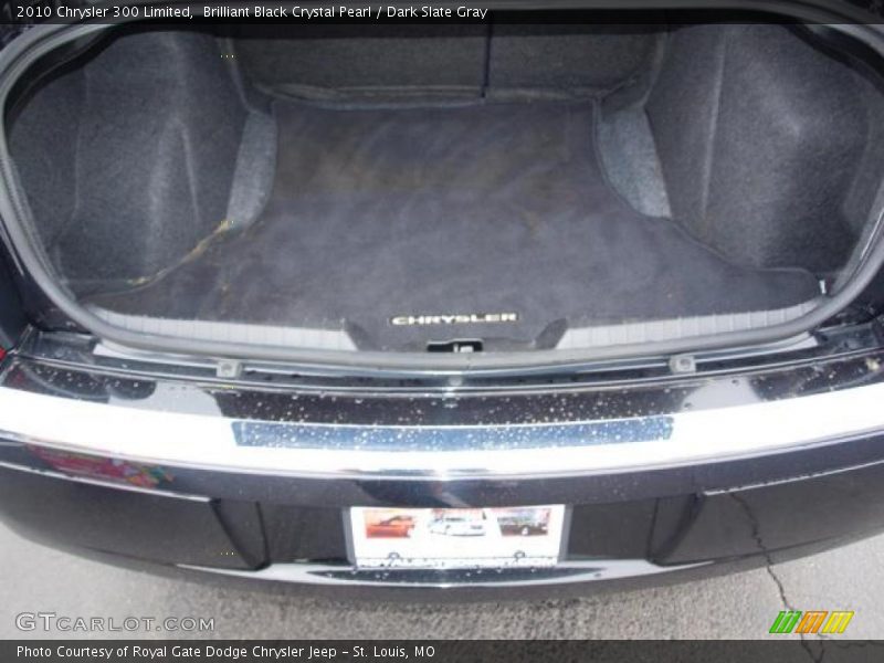 Brilliant Black Crystal Pearl / Dark Slate Gray 2010 Chrysler 300 Limited