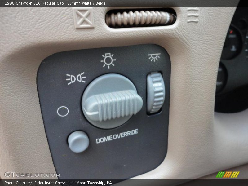 Controls of 1998 S10 Regular Cab