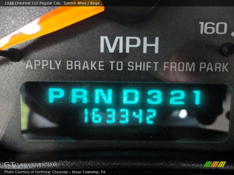 Summit White / Beige 1998 Chevrolet S10 Regular Cab