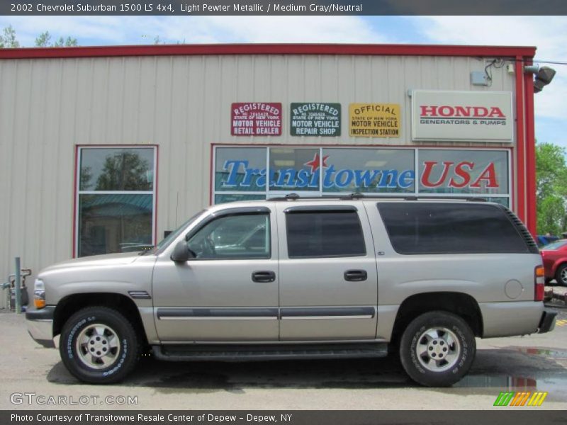 Light Pewter Metallic / Medium Gray/Neutral 2002 Chevrolet Suburban 1500 LS 4x4