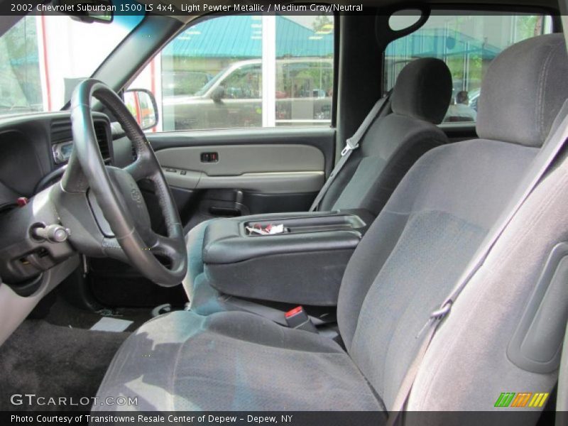 Light Pewter Metallic / Medium Gray/Neutral 2002 Chevrolet Suburban 1500 LS 4x4