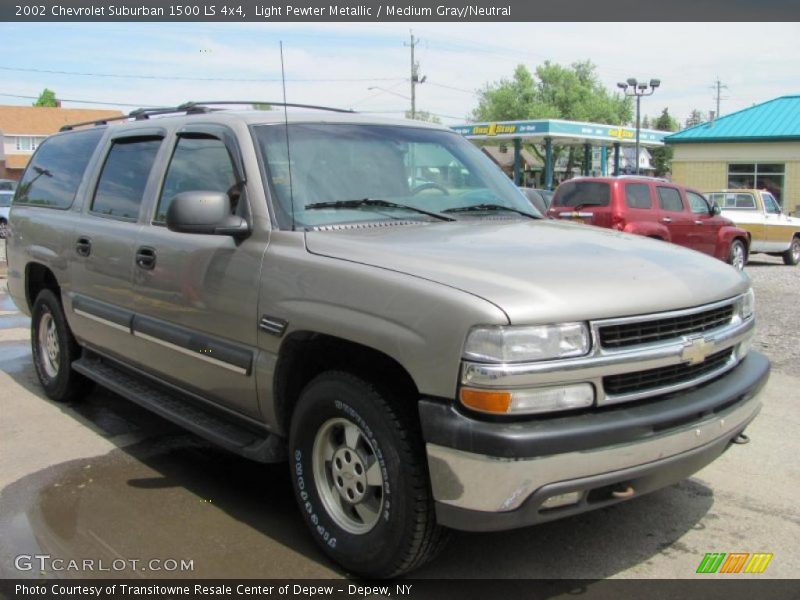 Light Pewter Metallic / Medium Gray/Neutral 2002 Chevrolet Suburban 1500 LS 4x4