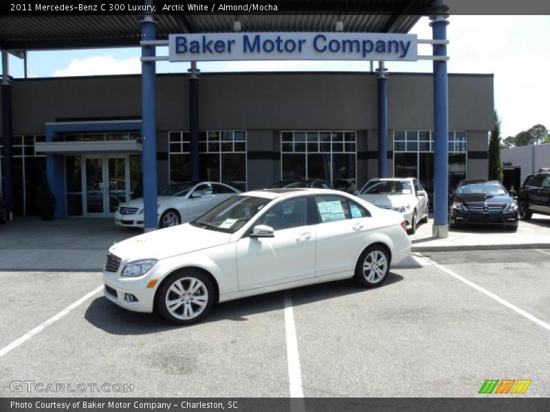 Arctic White / Almond/Mocha 2011 Mercedes-Benz C 300 Luxury