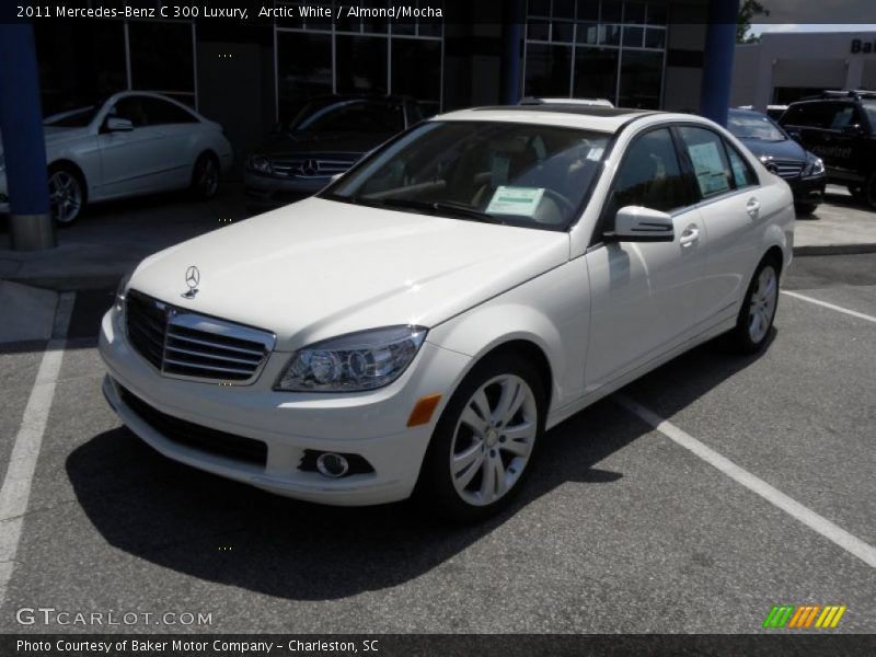 Arctic White / Almond/Mocha 2011 Mercedes-Benz C 300 Luxury