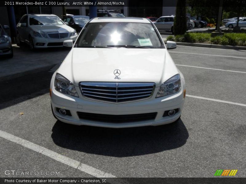 Arctic White / Almond/Mocha 2011 Mercedes-Benz C 300 Luxury
