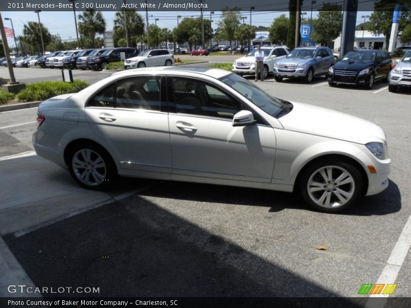 Arctic White / Almond/Mocha 2011 Mercedes-Benz C 300 Luxury