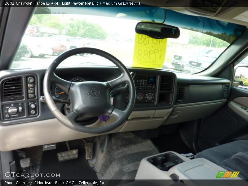Light Pewter Metallic / Medium Gray/Neutral 2002 Chevrolet Tahoe LS 4x4