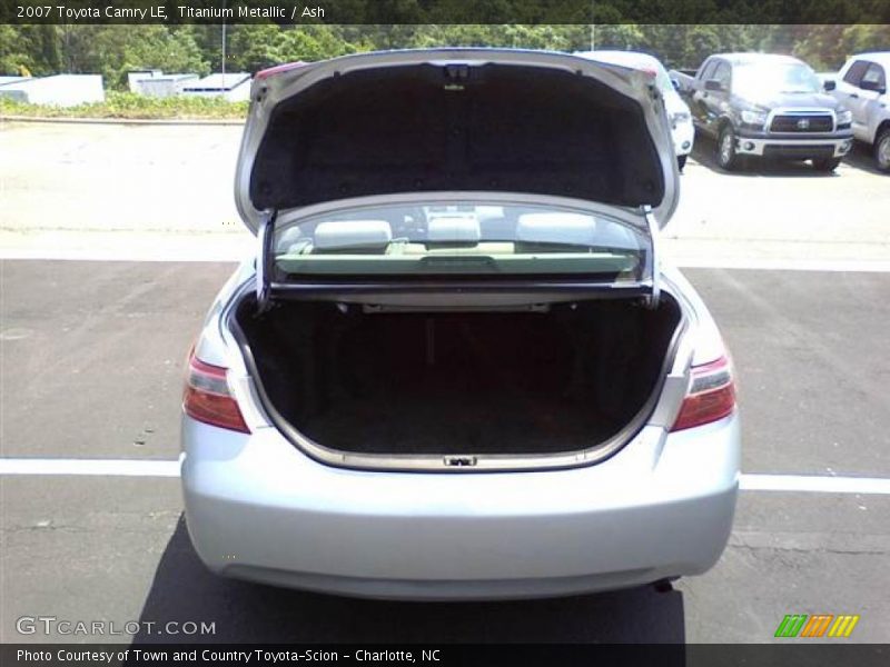 Titanium Metallic / Ash 2007 Toyota Camry LE