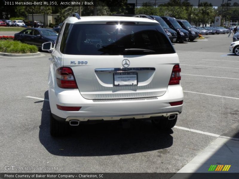 Arctic White / Black 2011 Mercedes-Benz ML 350