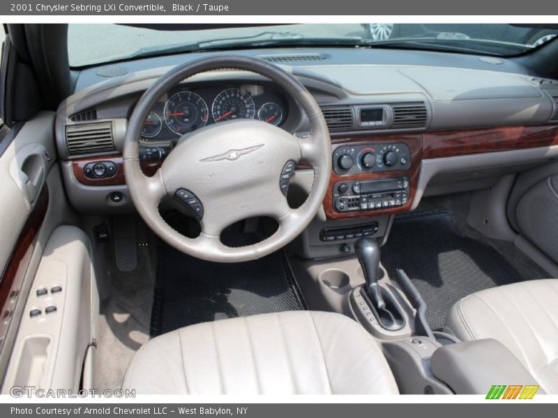 Dashboard of 2001 Sebring LXi Convertible