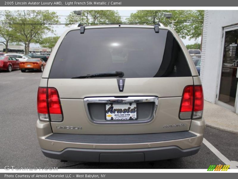 Light French Silk Metallic / Camel 2005 Lincoln Aviator Luxury AWD