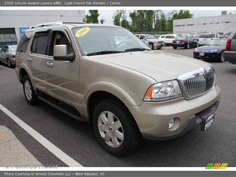 Light French Silk Metallic / Camel 2005 Lincoln Aviator Luxury AWD