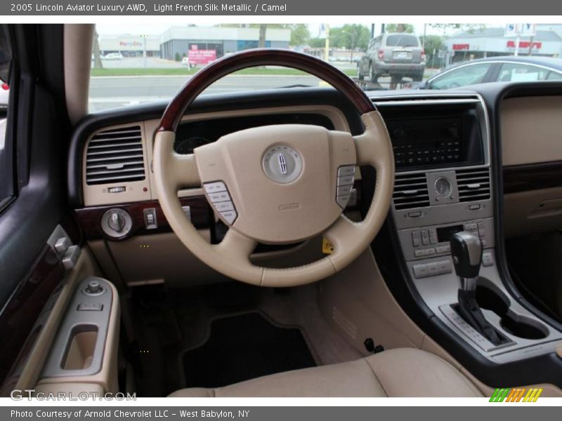 Light French Silk Metallic / Camel 2005 Lincoln Aviator Luxury AWD