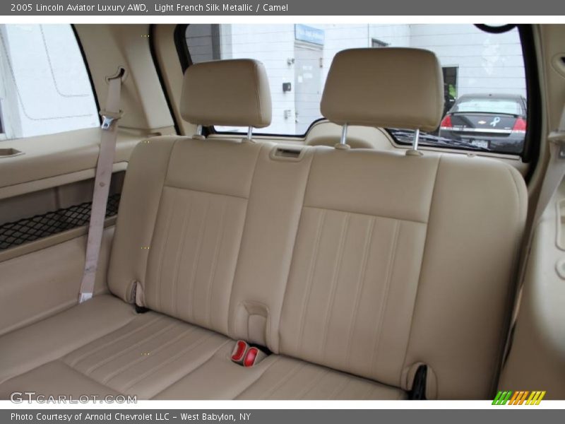 Light French Silk Metallic / Camel 2005 Lincoln Aviator Luxury AWD