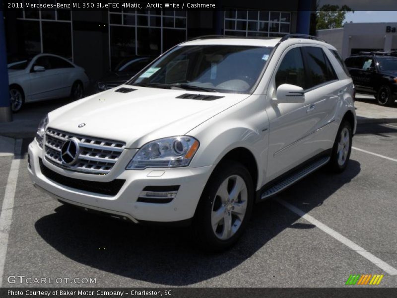 Arctic White / Cashmere 2011 Mercedes-Benz ML 350 BlueTEC 4Matic