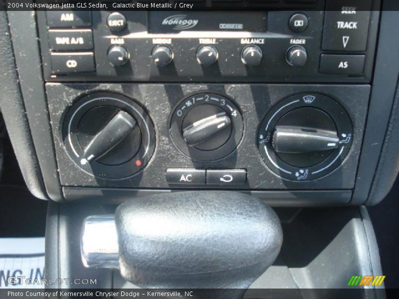 Galactic Blue Metallic / Grey 2004 Volkswagen Jetta GLS Sedan