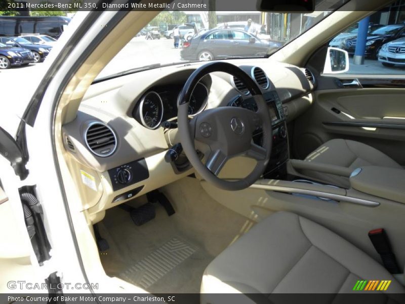 Diamond White Metallic / Cashmere 2011 Mercedes-Benz ML 350