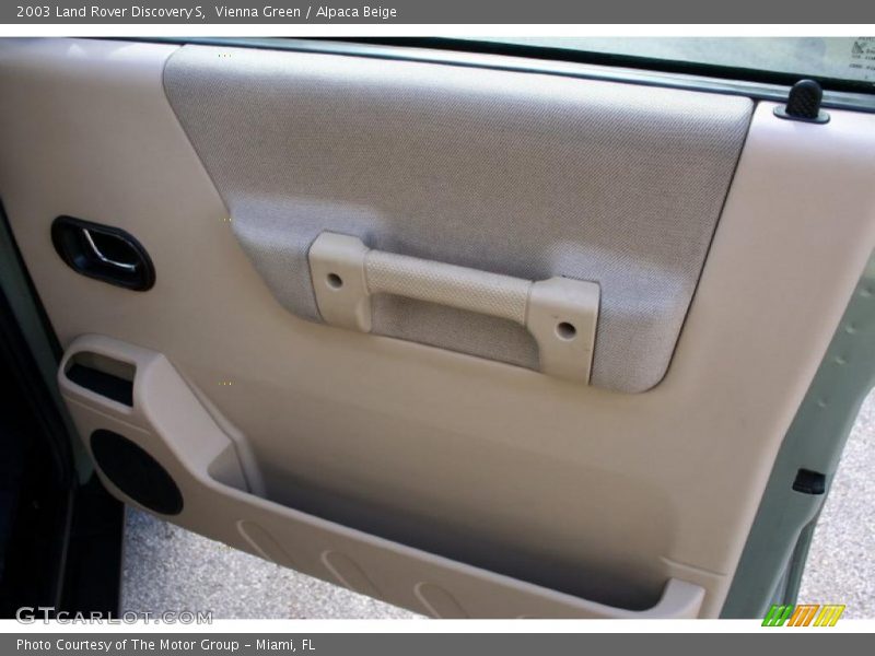 Door Panel of 2003 Discovery S