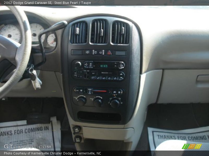 Steel Blue Pearl / Taupe 2002 Dodge Grand Caravan SE