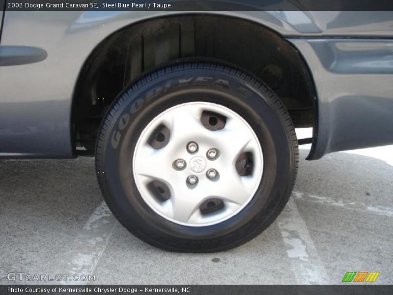 Steel Blue Pearl / Taupe 2002 Dodge Grand Caravan SE