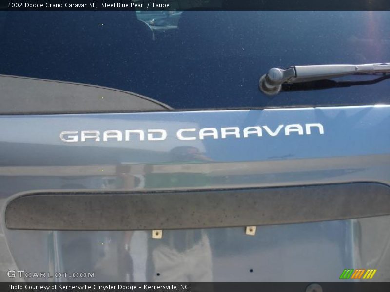 Steel Blue Pearl / Taupe 2002 Dodge Grand Caravan SE