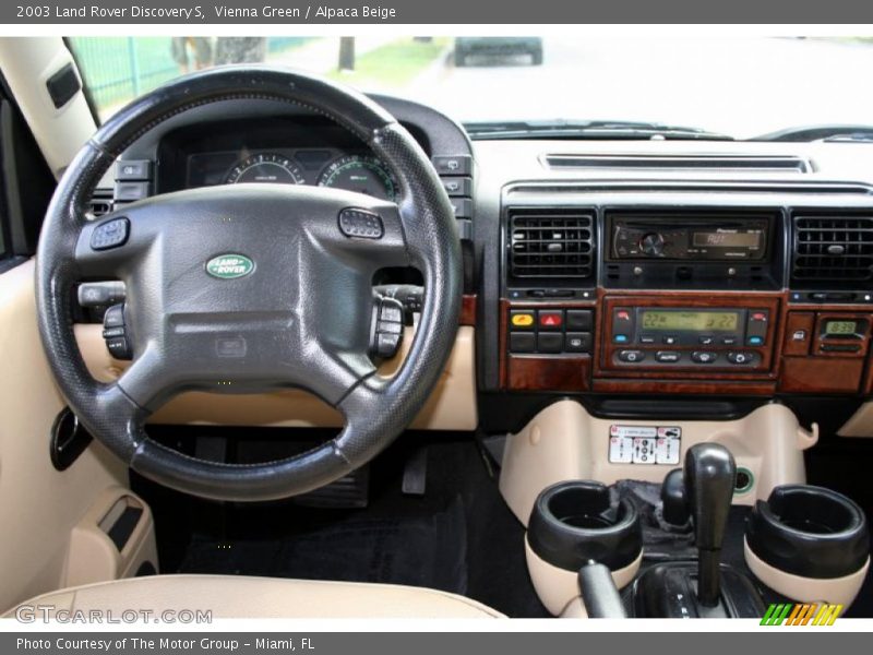 Dashboard of 2003 Discovery S