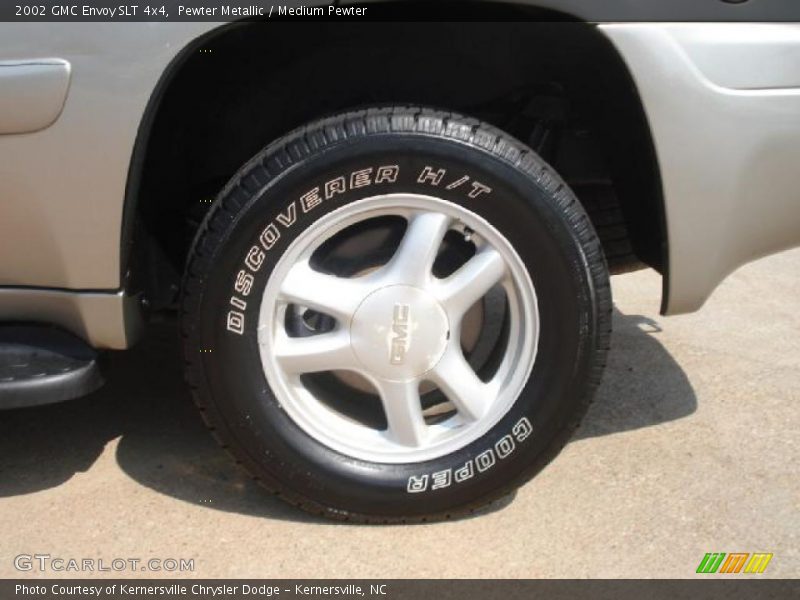 Pewter Metallic / Medium Pewter 2002 GMC Envoy SLT 4x4