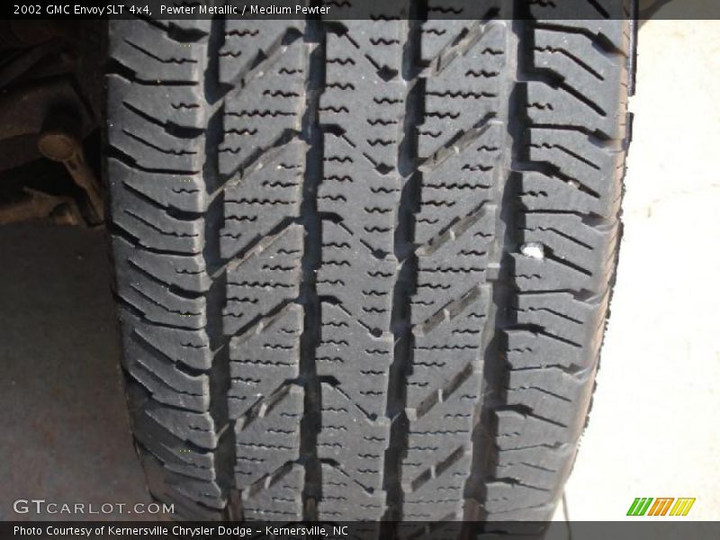 Pewter Metallic / Medium Pewter 2002 GMC Envoy SLT 4x4