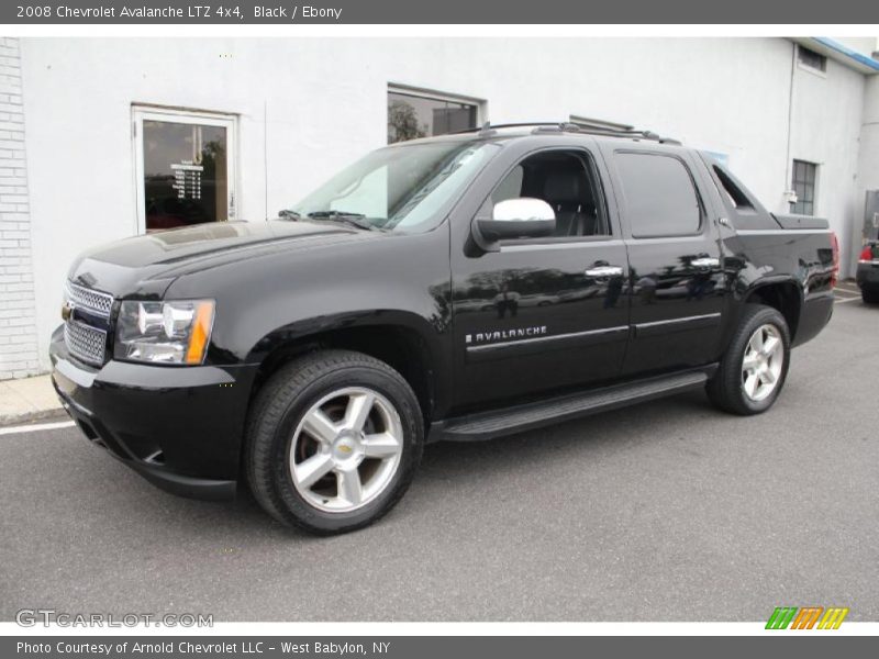 Front 3/4 View of 2008 Avalanche LTZ 4x4