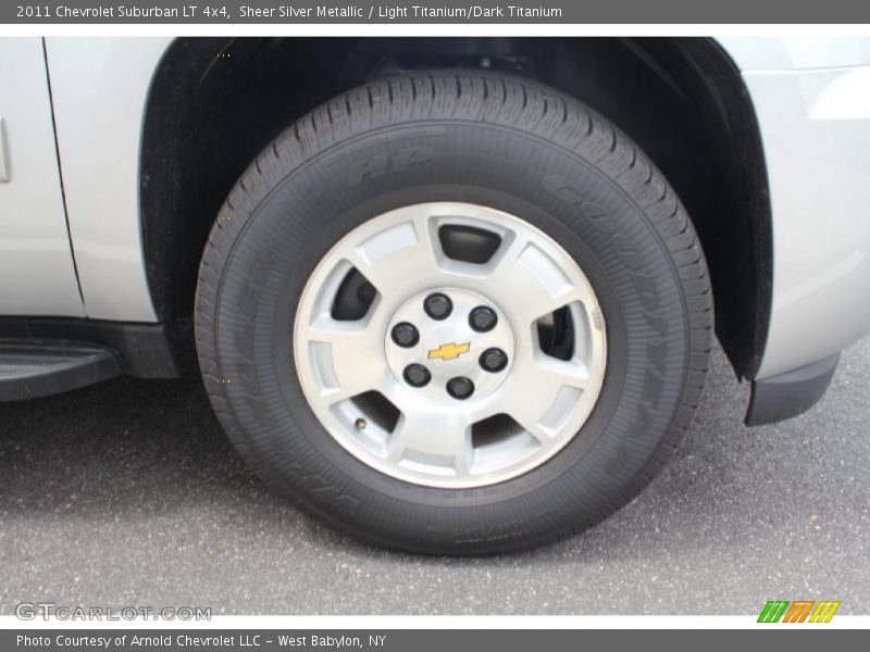 Sheer Silver Metallic / Light Titanium/Dark Titanium 2011 Chevrolet Suburban LT 4x4