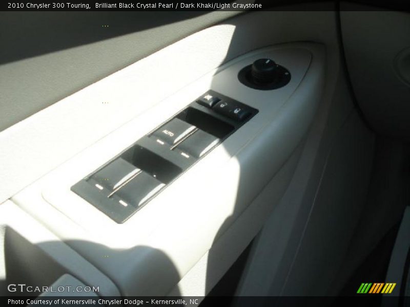 Brilliant Black Crystal Pearl / Dark Khaki/Light Graystone 2010 Chrysler 300 Touring