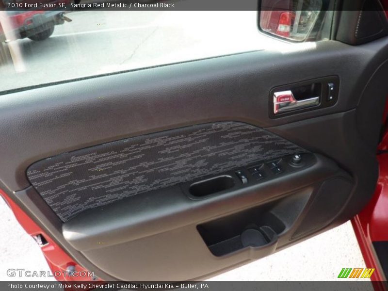 Sangria Red Metallic / Charcoal Black 2010 Ford Fusion SE